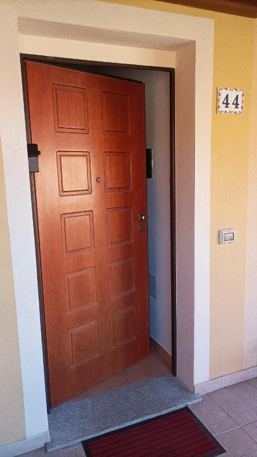 올비아 La Casa Di Arly 아파트 외부 사진